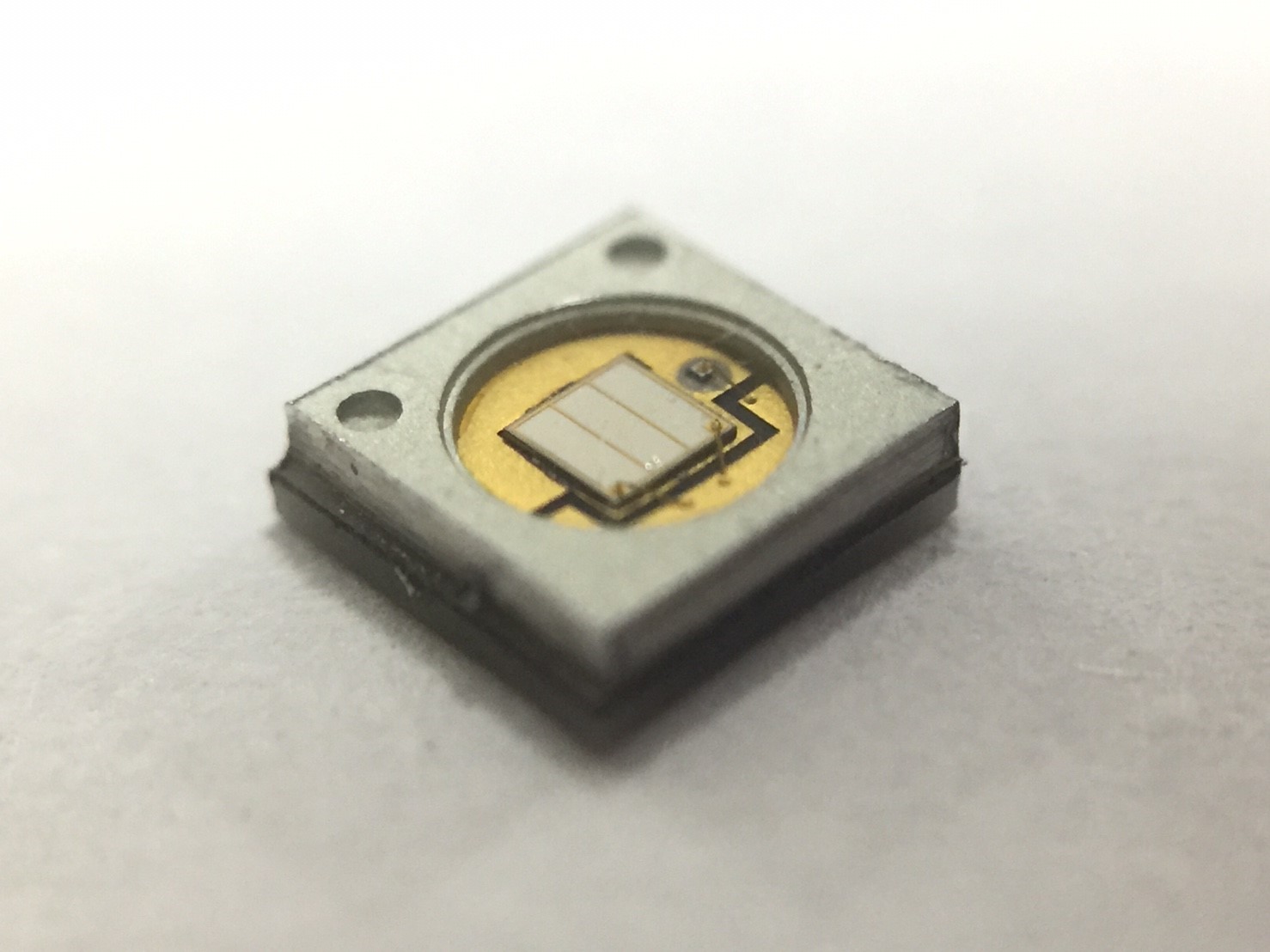 IN-C39CTOU4Inolux