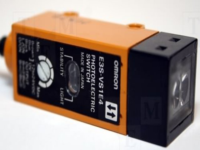 E3S-VS1B4Omron Automation and Safety