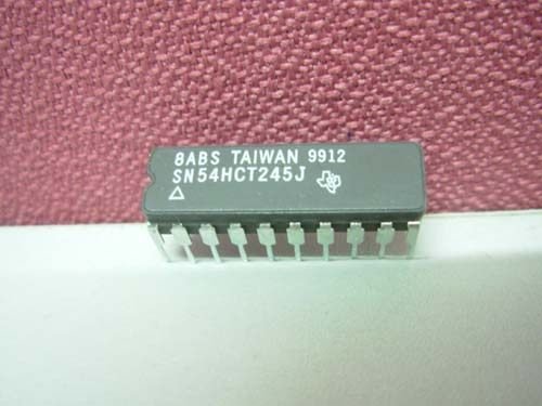 SN54HCT245JTexas Instruments