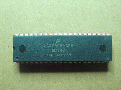 MC68HC705C8ACPENXP Semiconductors