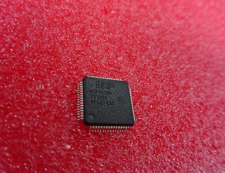 PCF8578HNXP Semiconductors