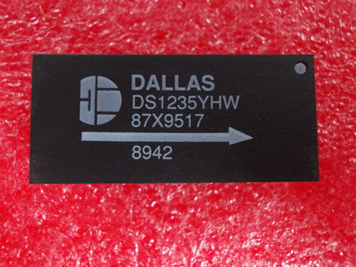 DS1235YHWAnalog Devices